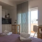 Nino 1 ゲストハウス