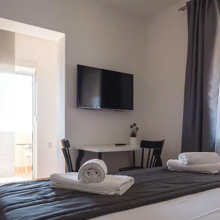 Nino 1 Pensjonat 3*